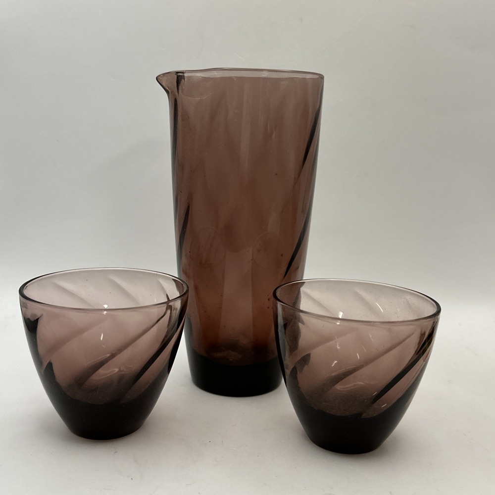 Hazel Atlas Cocktail Juice Pitcher & 2 Glasses Moroccan Amethyst Swirl Vintage